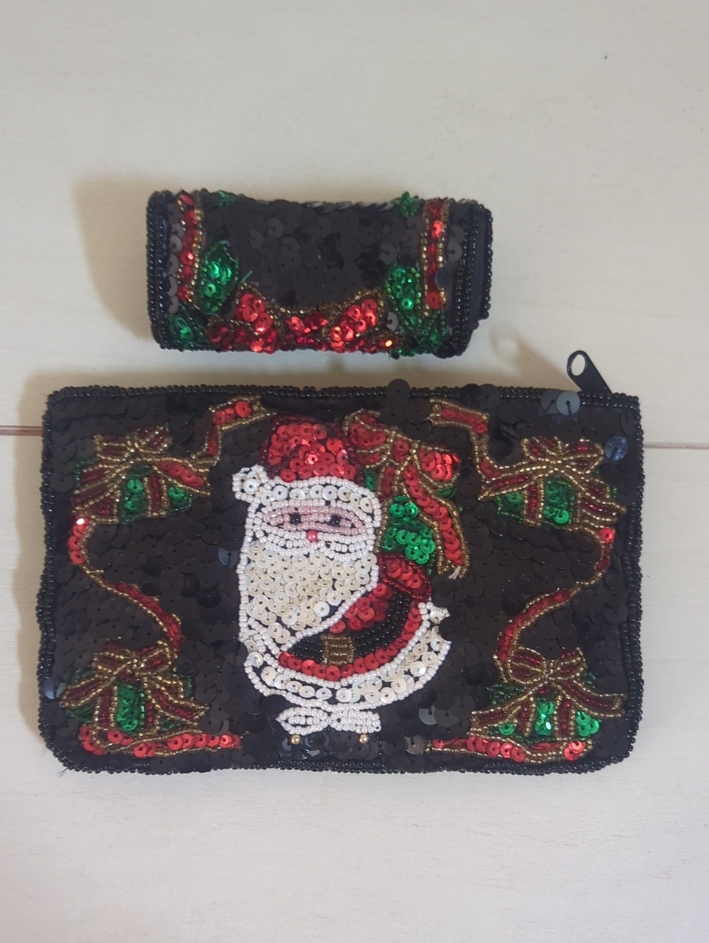 Clutch & Lipstick Case Sequin Santa Black, Red, Green